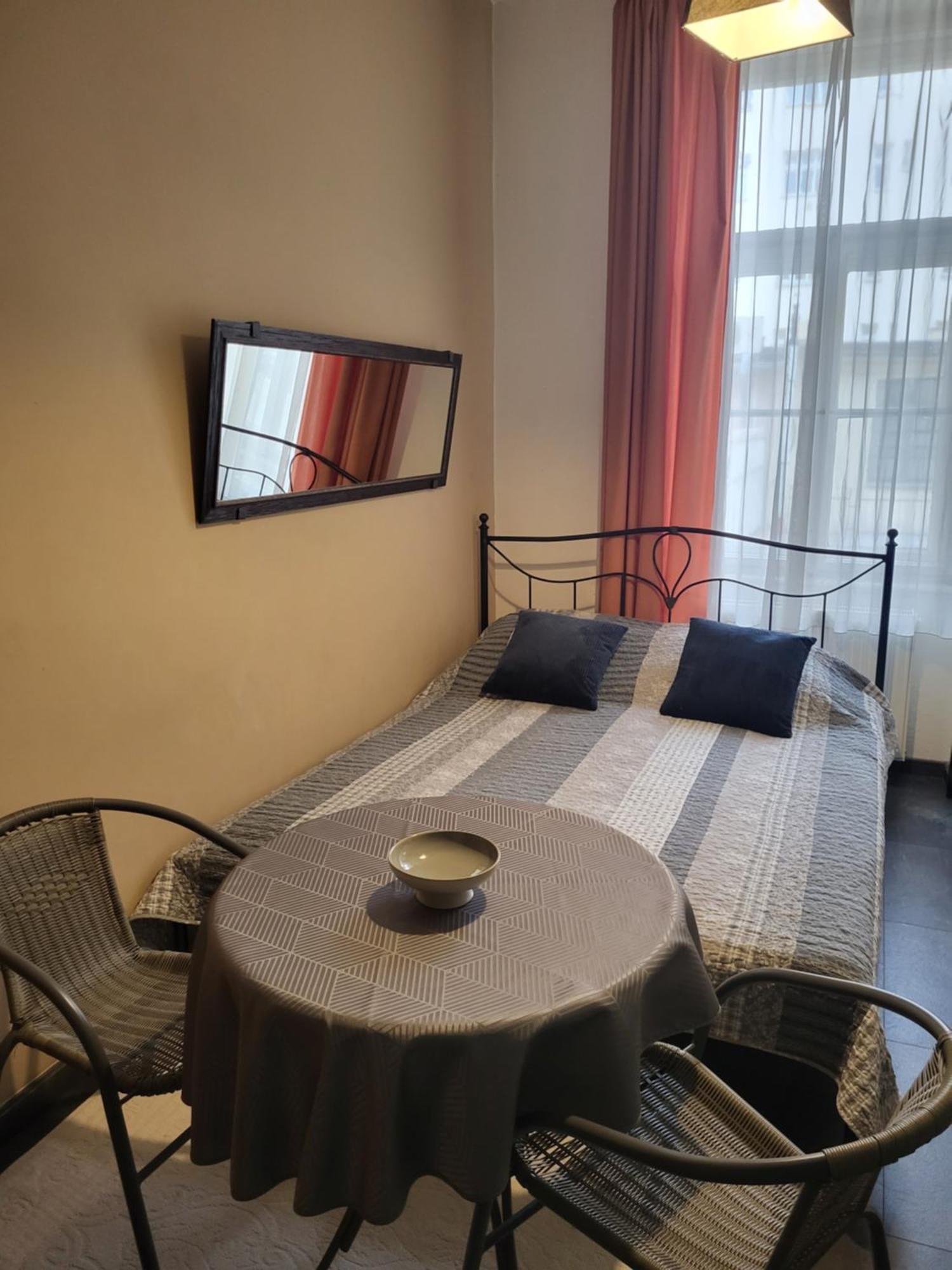 Pension Sunflower Prag Exterior foto